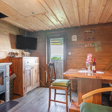 Vineyard Cottage Skatlar Otocec Exterior photo
